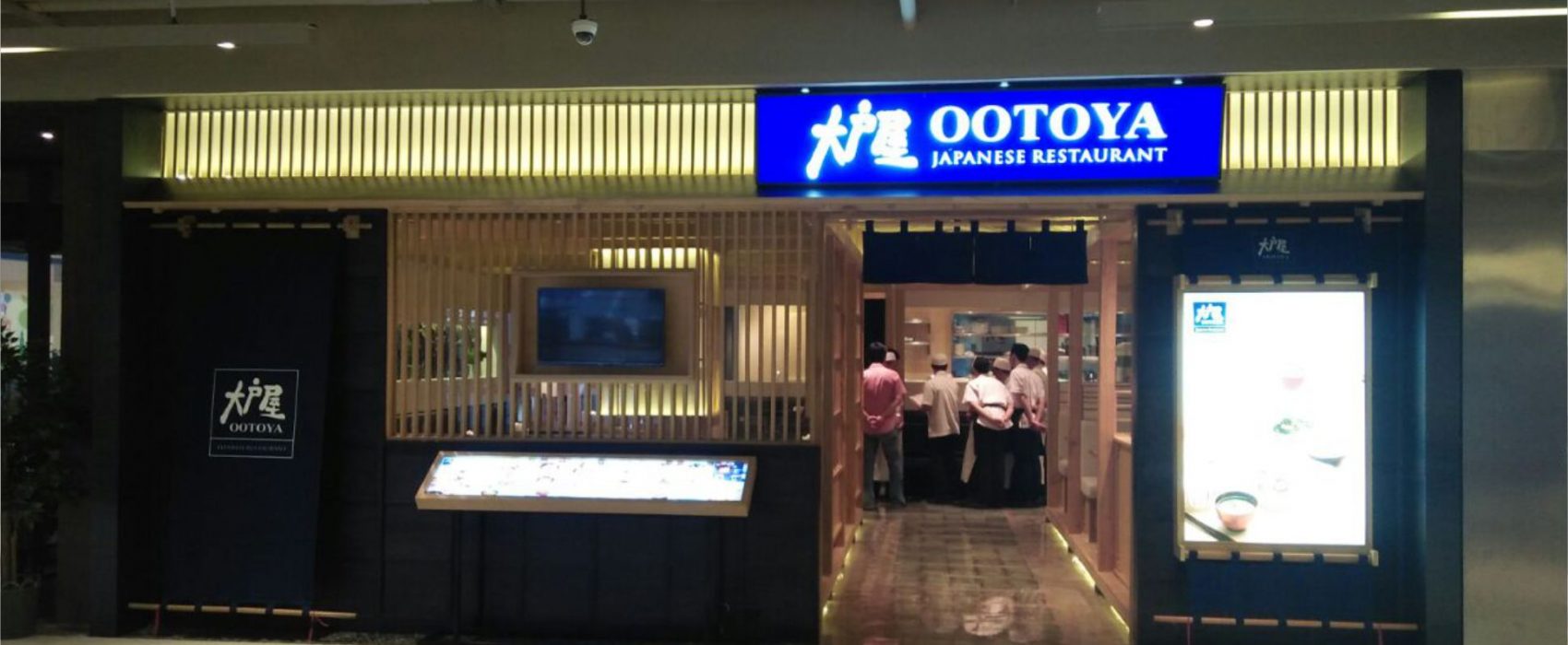 Project Cat Stucco Veluto White and Black Pearl Restoran OOTOYA Pascal Hyper Square Bandung 3